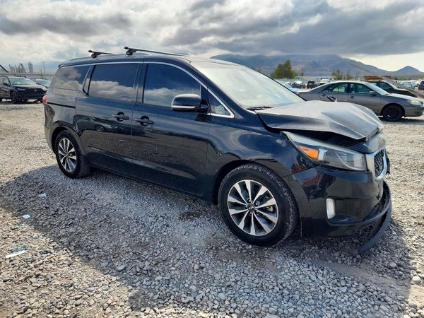 2015 KIA SEDONA