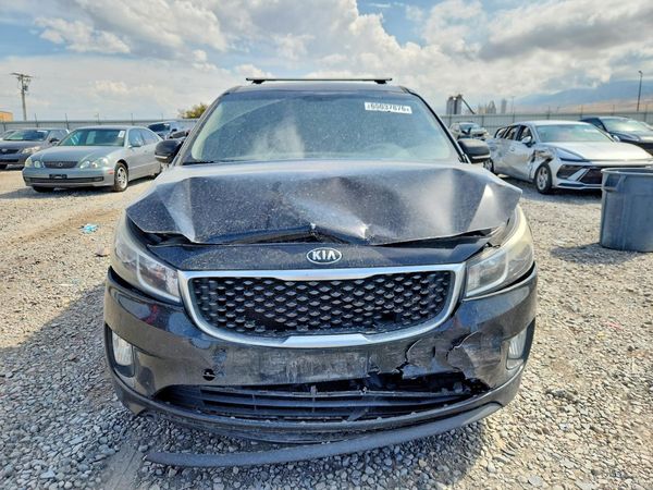 2015 KIA SEDONA