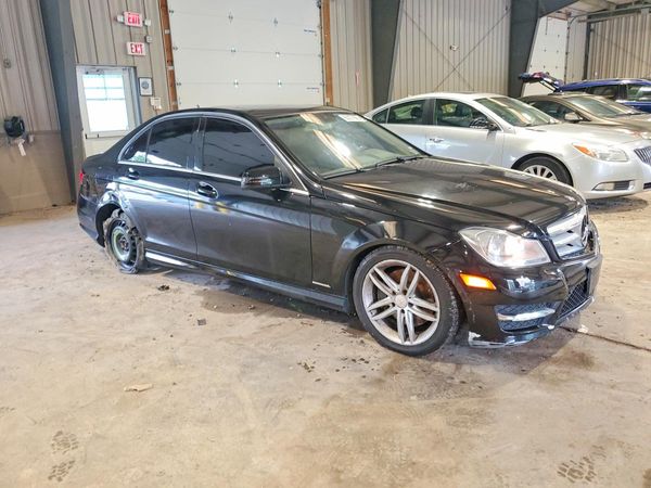 2013 MERCEDES-BENZ C C300