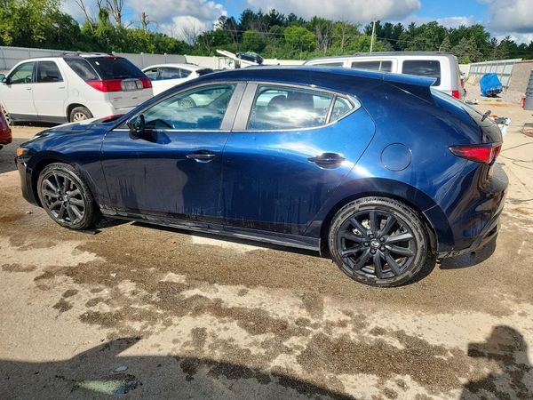 2025 MAZDA 3 Select Sport Package