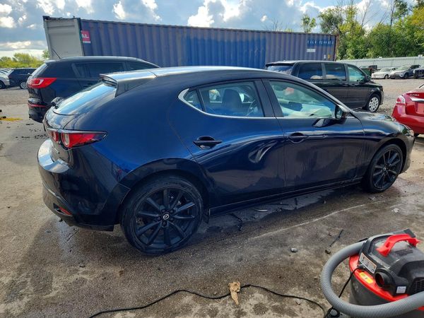 2025 MAZDA 3 Select Sport Package