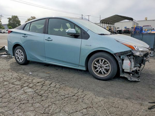 2019 TOYOTA PRIUS L/LE/XLE/LTD.
