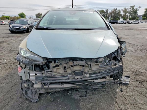 2019 TOYOTA PRIUS L/LE/XLE/LTD.