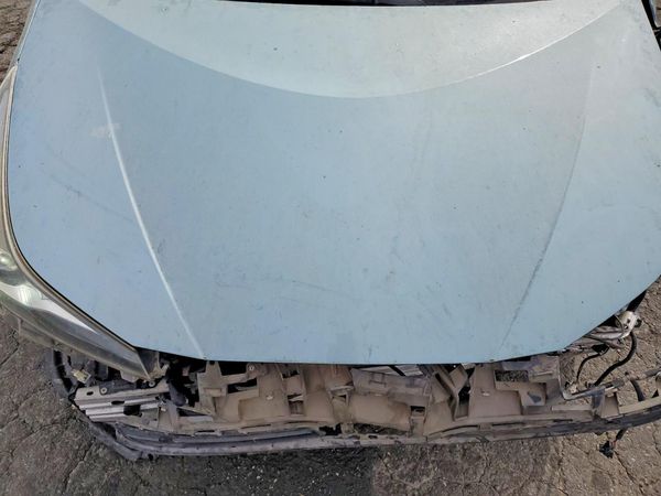 2019 TOYOTA PRIUS L/LE/XLE/LTD.