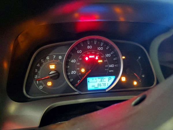 2015 TOYOTA RAV4 XLE (M Grade)