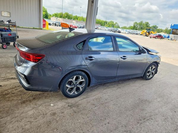 2019 KIA FORTE