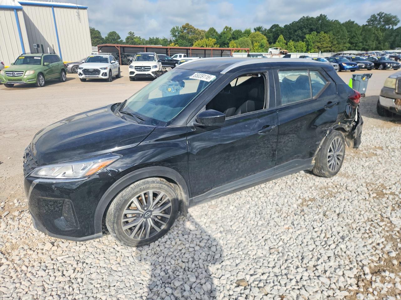 2023 NISSAN KICKS SV