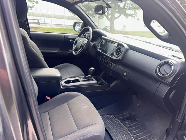 2016 TOYOTA TACOMA