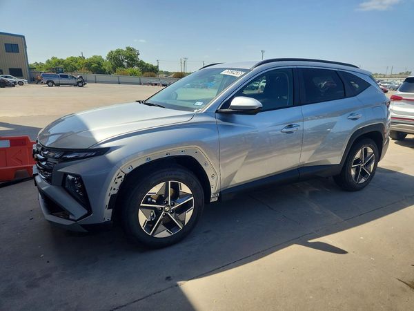 2026 HYUNDAI TUCSON SEL, SEL Plus