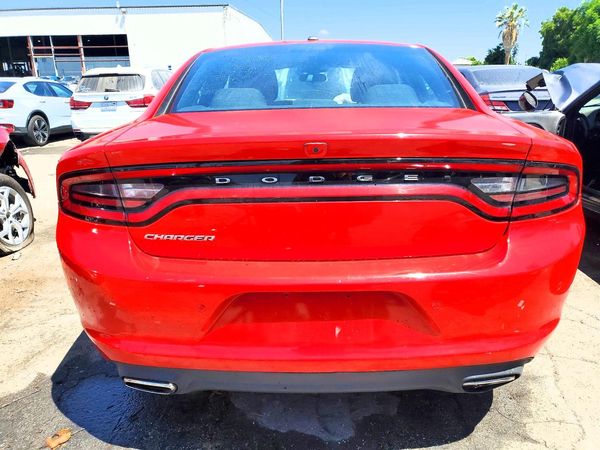 2022 DODGE CHARGER SXT
