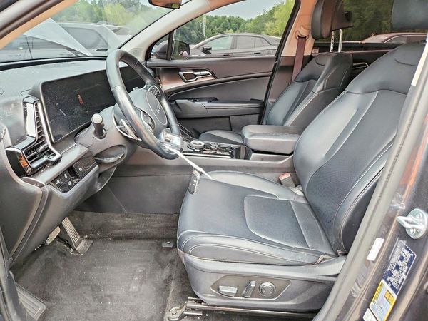 2023 KIA SPORTAGE