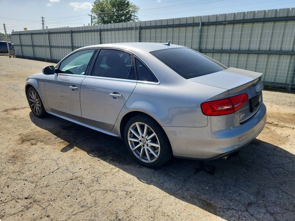 2015 AUDI A4