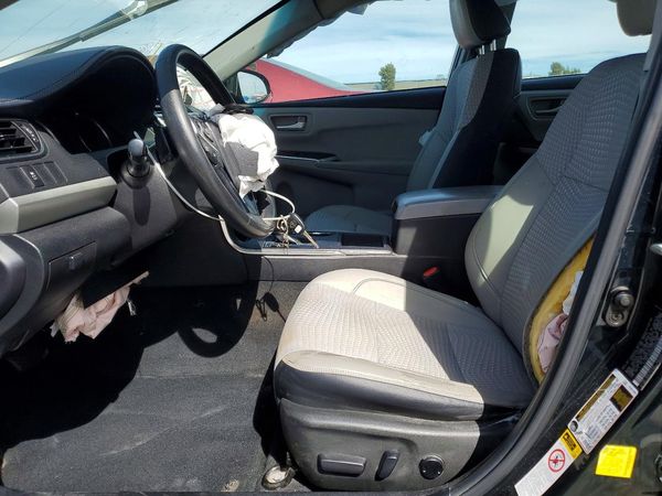2015 TOYOTA CAMRY