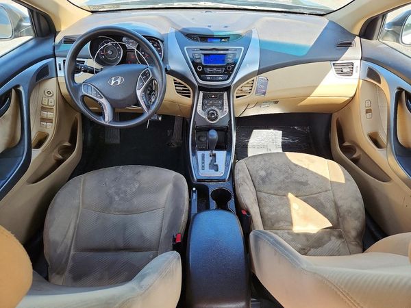 2013 HYUNDAI ELANTRA