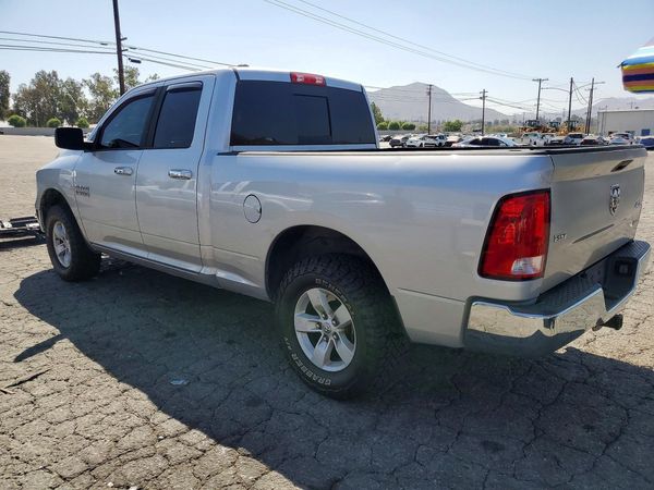 2017 RAM 1500 SLT