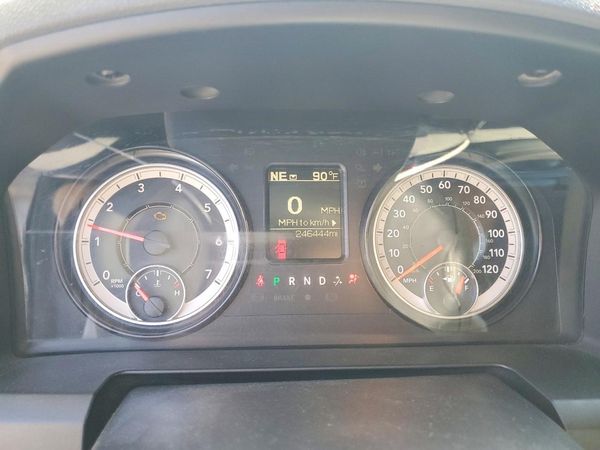 2017 RAM 1500 SLT