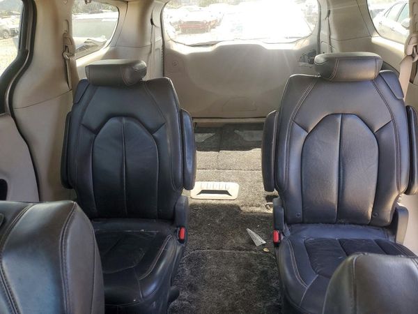2017 CHRYSLER PACIFICA Touring L