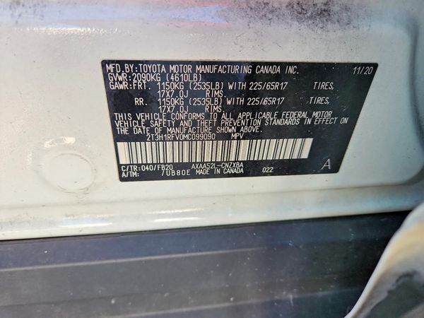 2021 TOYOTA RAV4 LE