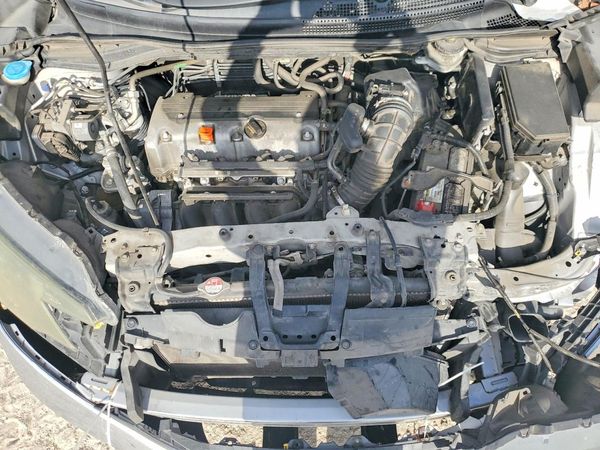 2014 HONDA CRV EX-L — Engine bay