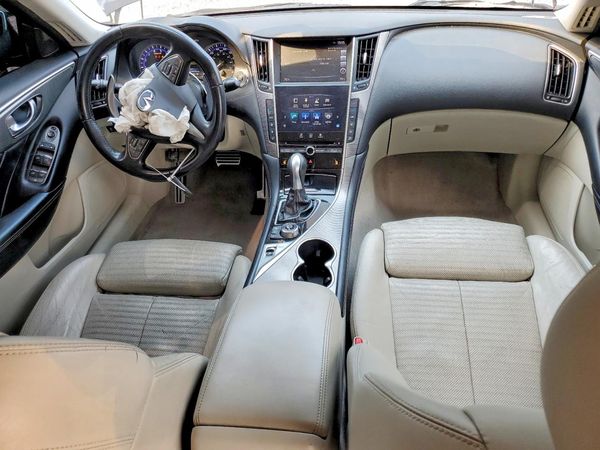 2015 INFINITI Q50