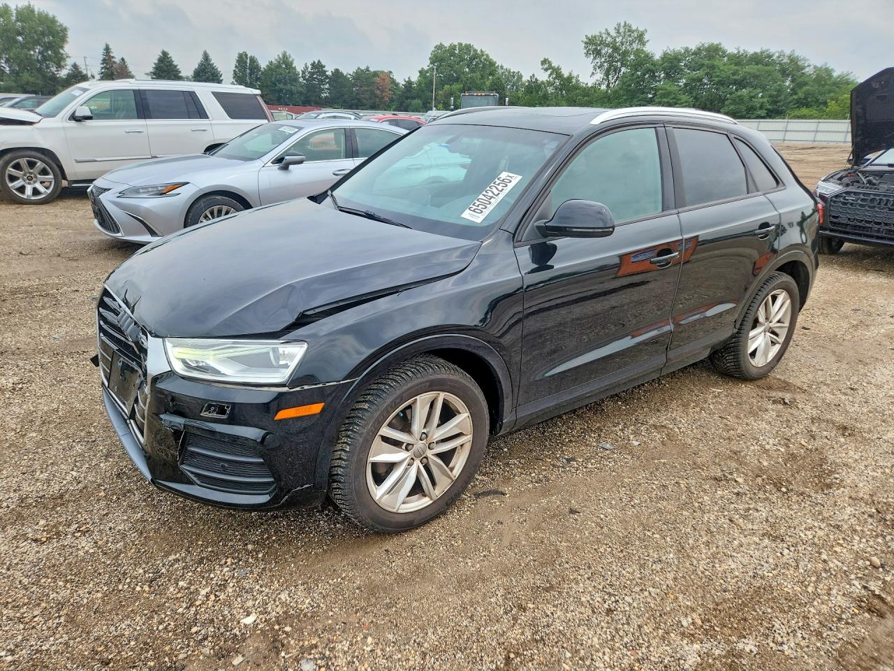 2017 AUDI Q3 quattro Premium