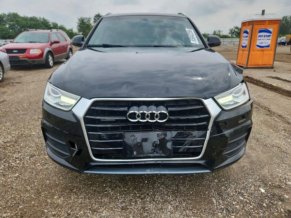 2017 AUDI Q3 quattro Premium