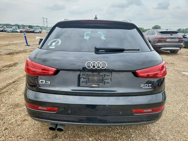 2017 AUDI Q3 quattro Premium