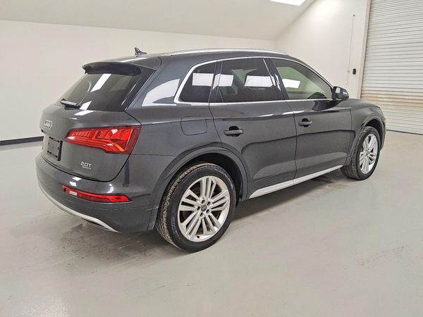2018 AUDI Q5 quattro Premium Plus