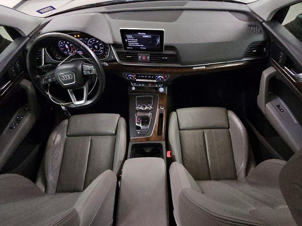 2018 AUDI Q5 quattro Premium Plus