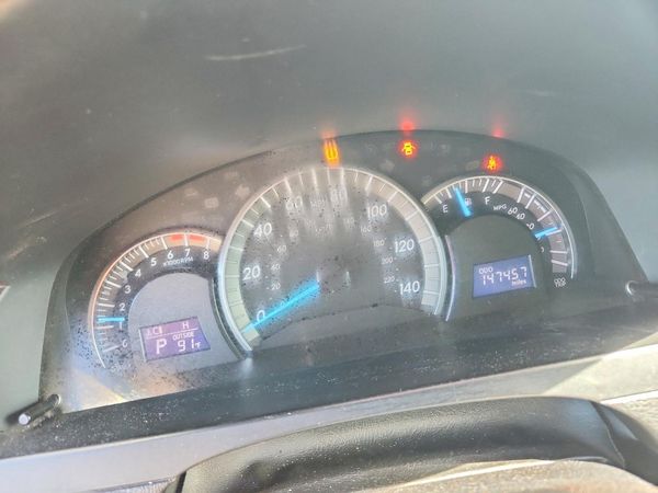 2013 TOYOTA CAMRY