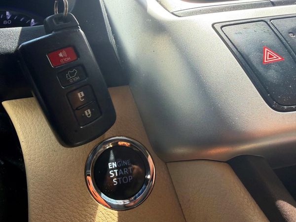 2016 TOYOTA HIGHLANDER Base/Hybrid