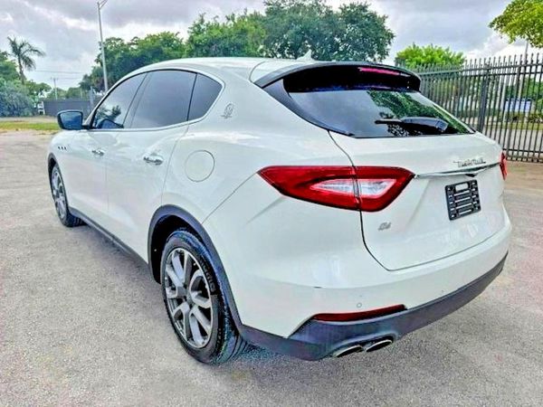 2018 MASERATI LEVANTE