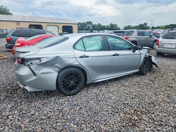 2022 TOYOTA CAMRY