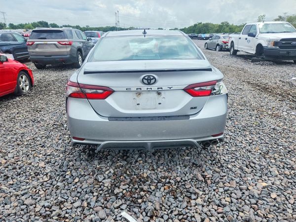 2022 TOYOTA CAMRY