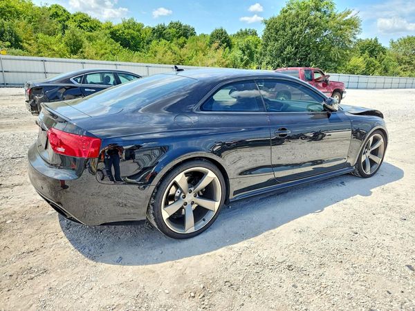 2013 AUDI RS5