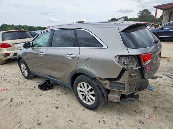 2016 KIA SORENTO L / LX