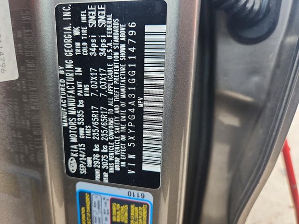 2016 KIA SORENTO L / LX