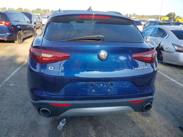 2018 ALFA ROMEO STELVIO AWD