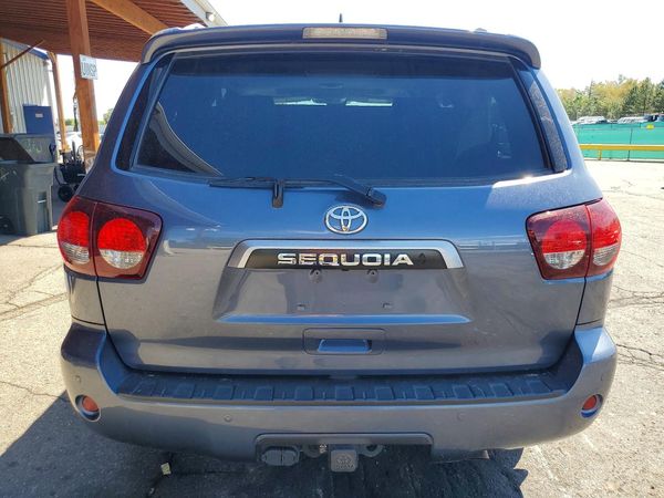 2021 TOYOTA SEQUOIA Limited