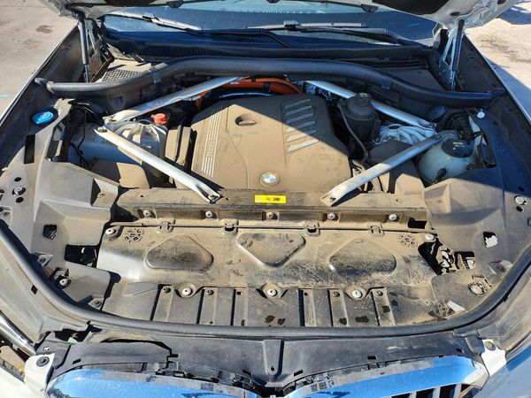 2021 BMW X5 xDrive45e