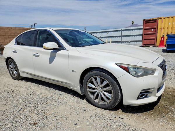 2017 INFINITI Q50