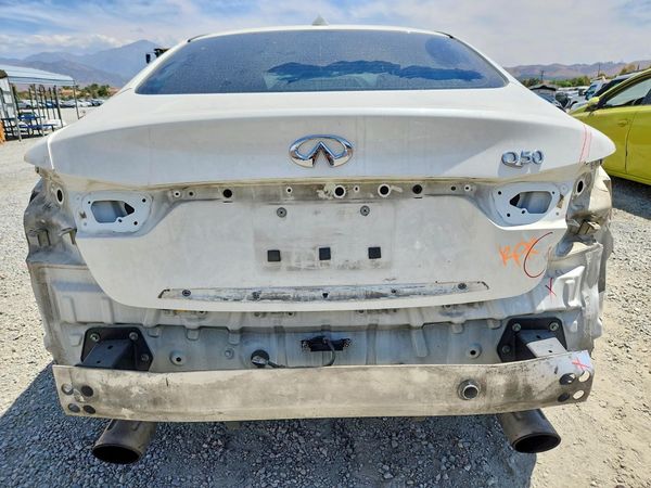 2017 INFINITI Q50