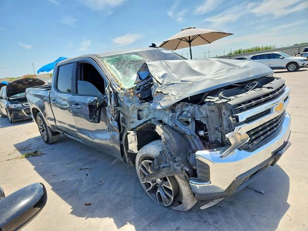 2019 CHEVROLET SILVERADO LT — Passenger 3/4