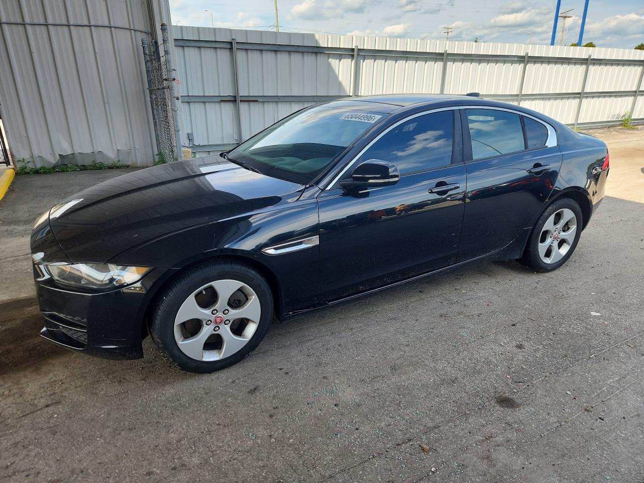 2018 JAGUAR XE