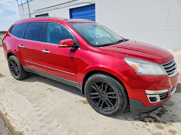 2014 CHEVROLET TRAVERSE LTZ — Passenger 3/4