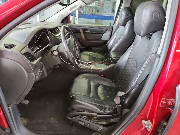 2014 CHEVROLET TRAVERSE LTZ — DENT