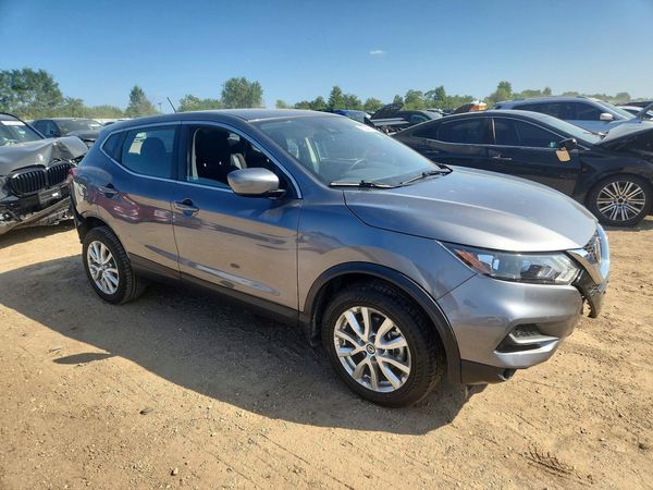 2022 NISSAN ROGUE SPORT S