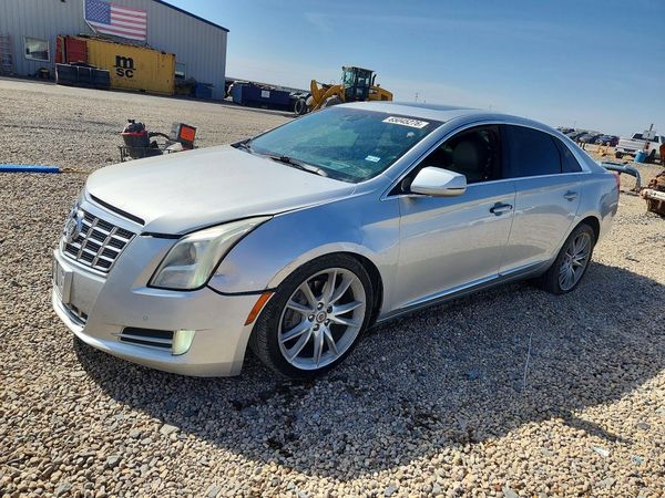 2013 CADILLAC XTS