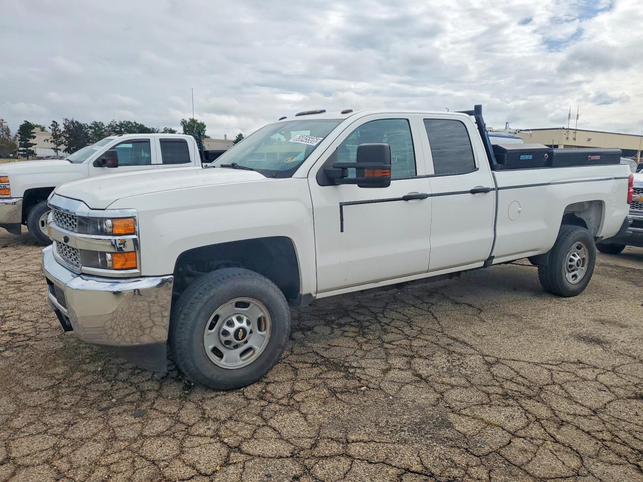 2019 CHEVROLET SILVERADO Work Truck/Fleet/Base — Front 3/4