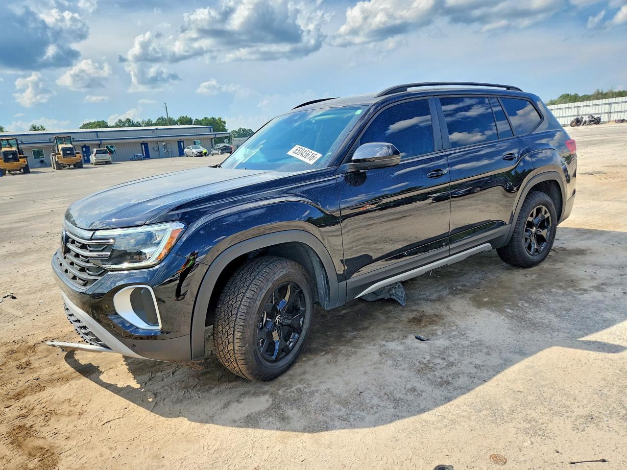 2026 VOLKSWAGEN ATLAS — Front 3/4